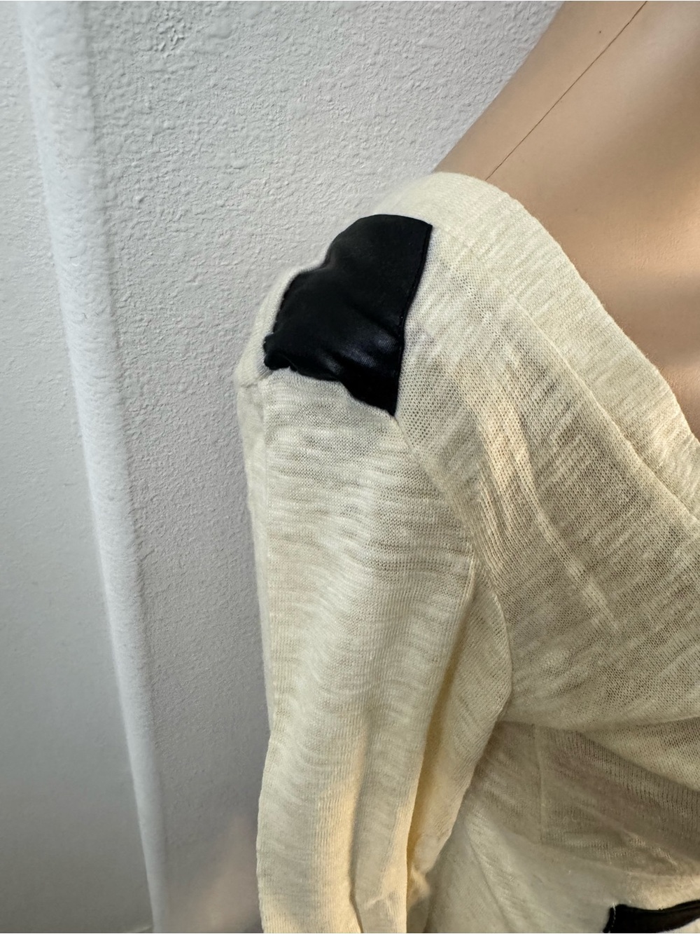 Poof! Cream V-Neck Button Front Cropped Cardigan with Black Trim - Picture 5 of 7